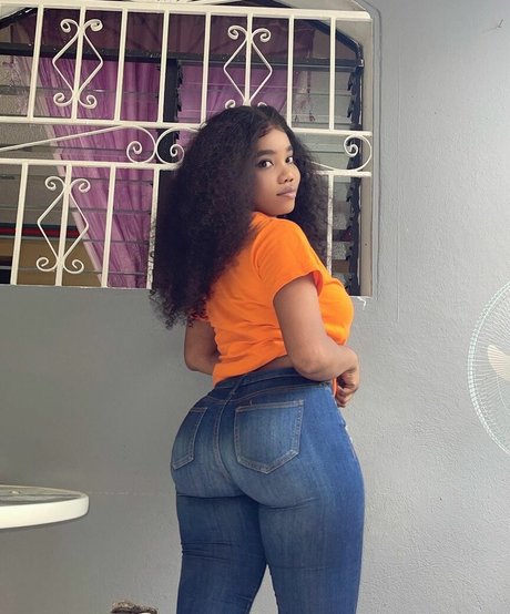 Sphakia Sanon OnlyFans Nacktbilder geleakt