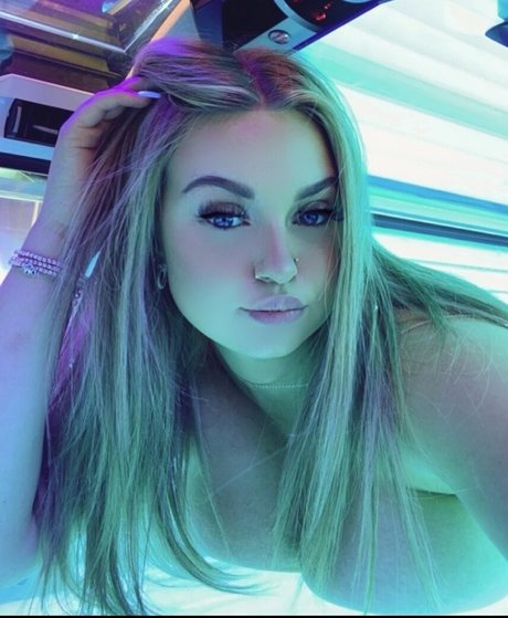 ellieharp3r Leaked OnlyFans Sex