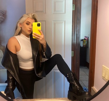 Sweeettails Leaked Porn OnlyFans