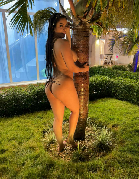 anakarinamillan93 Nacktbilder OnlyFans geleakt