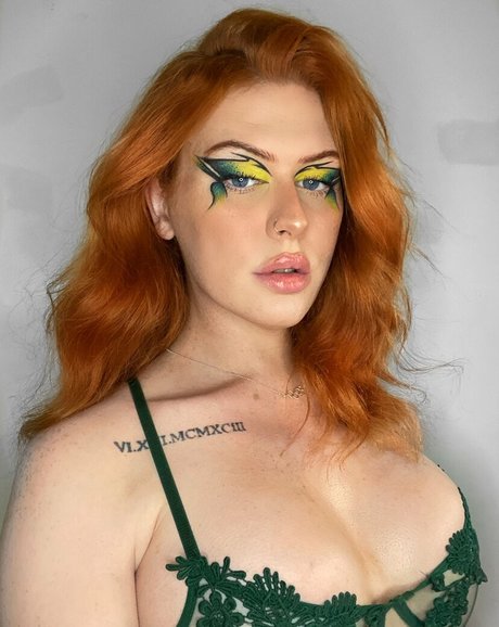 Rogue Robinson OnlyFans-Bilder