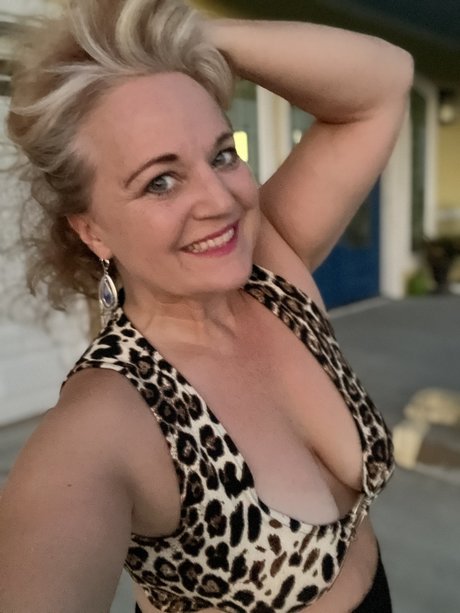 Ginger Hughes69 OnlyFans-Komplettinhalte