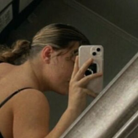 Princessleia15 OnlyFans Brüste Bild