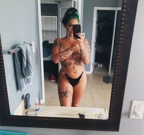 DemonCake Nackt auf OnlyFans Leaks