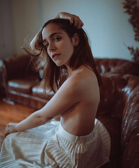 Lou Howard OnlyFans Sextape