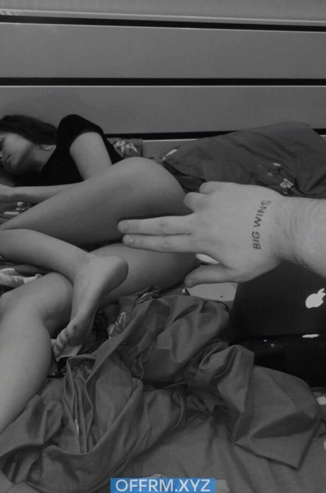 Meflia OnlyFans gratis