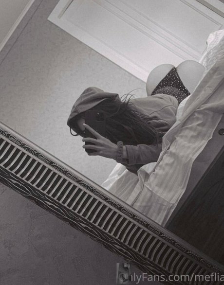 Meflia OnlyFans Inhaltstyp