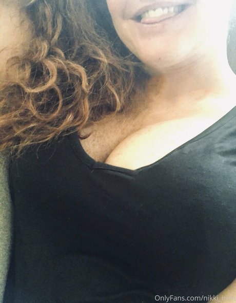 Nikki Irish OnlyFans Model Fotos