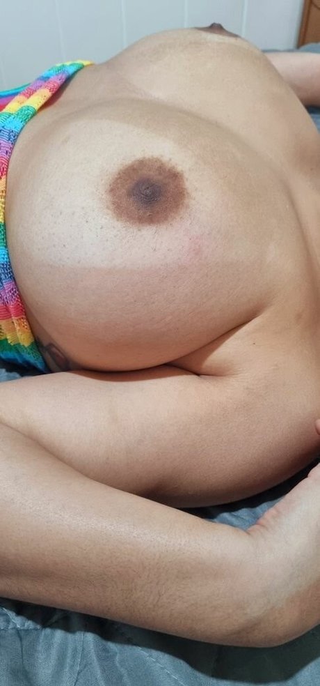 Ninfeta Linda 19 OnlyFans-Pornos