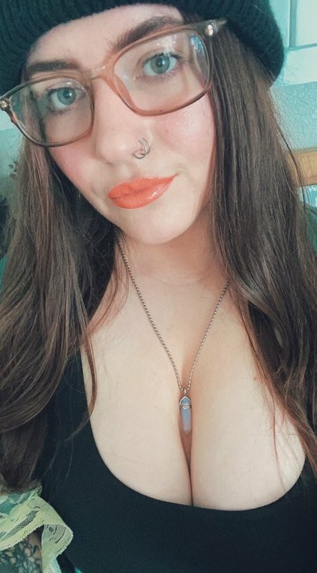 Floralis OnlyFans-Bilder