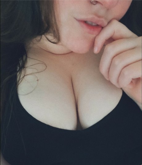 Floralis OnlyFans geleakt.