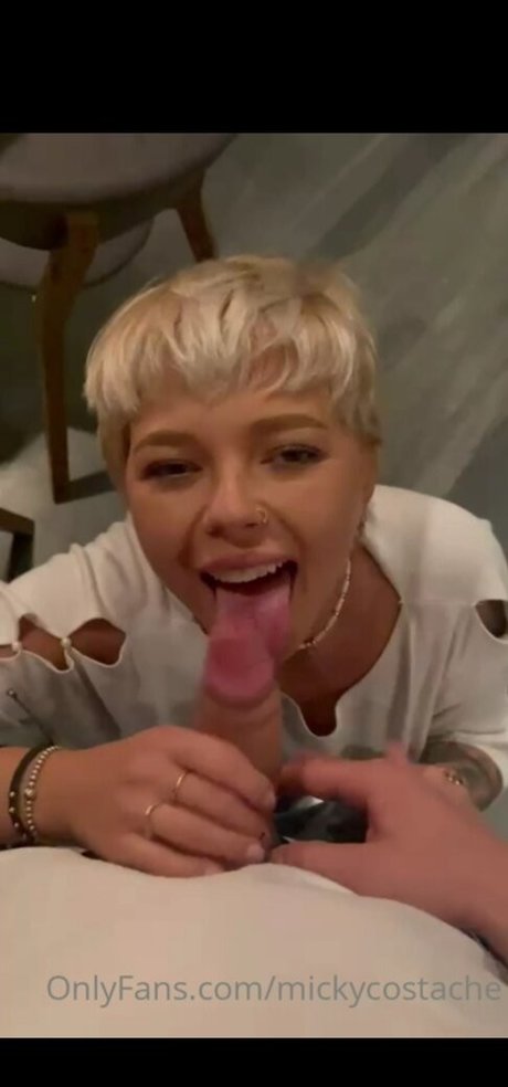 Micky Costache Leaked OnlyFans Bilder