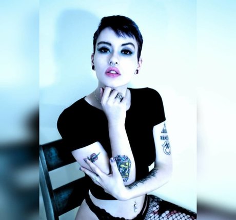 Taylor Evanchak OnlyFans Nacktbilder