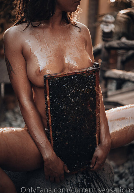 Currentsensation OnlyFans Bilder nackt