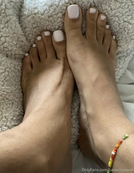 harami mami OnlyFans Brüste Bild