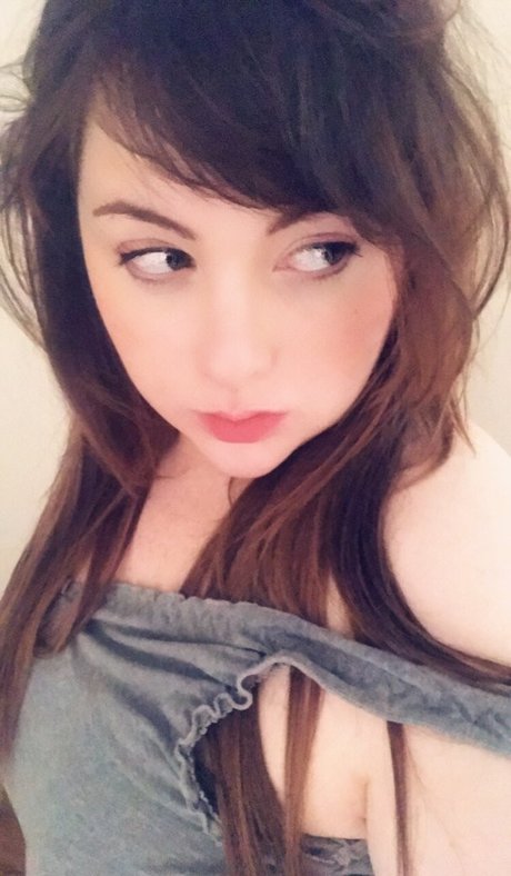 Divinebrat Unzensiert OnlyFans