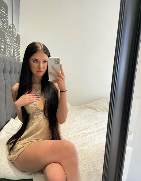 nataliebarness OnlyFans Inhalte