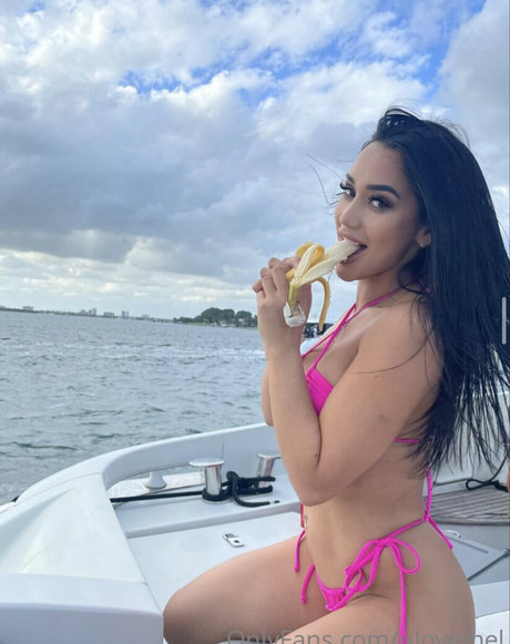 ulovemel Nackt Leaks OnlyFans