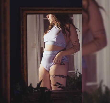 Shakaam OnlyFans Mega