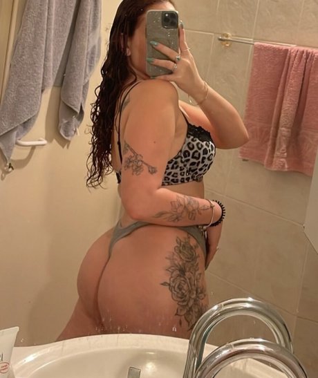 Hila Almog OnlyFans Bilder