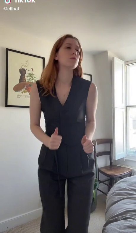 Seen Ellbats OnlyFans