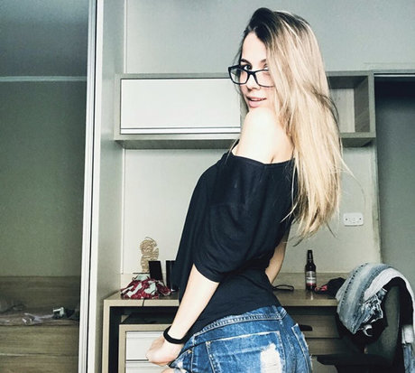 Roberta Pfaff OnlyFans Mega