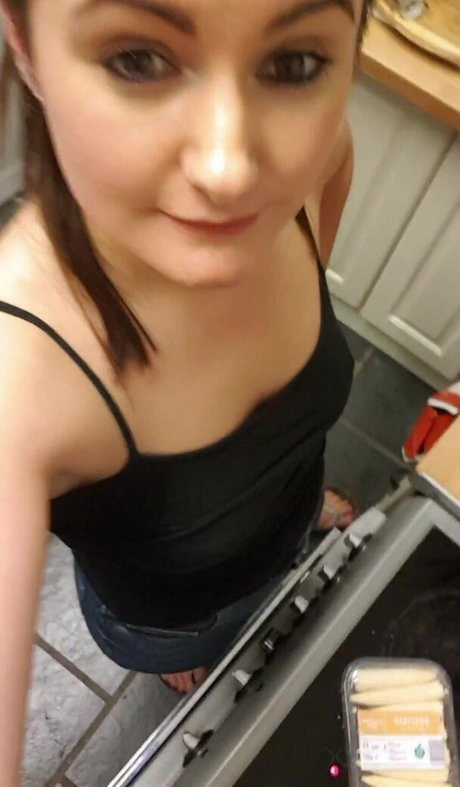 boredenglishwife Nackt auf OnlyFans