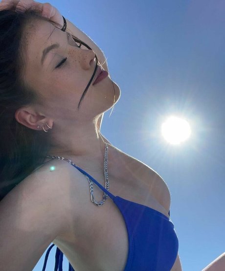 Lauren Suzaanne OnlyFans Fotos