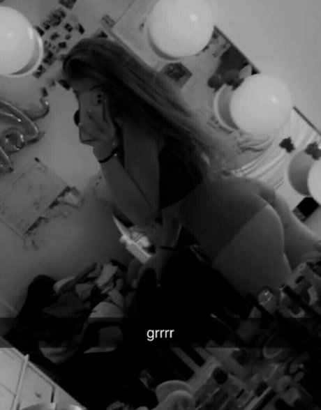 Lauren Suzaanne OnlyFans Fotos