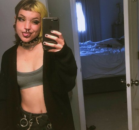 Ch0ke Cherry OnlyFans-Leaks