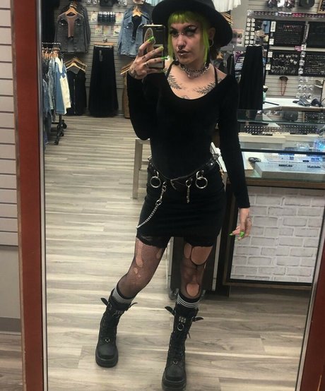 Ch0ke Cherry OnlyFans Nacktbilder geleakt