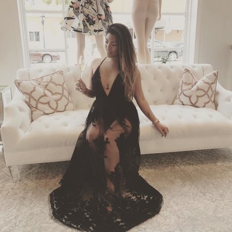 Janelle Ha OnlyFans Striptease