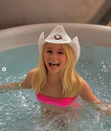 Maci Jo McCarley Strip OnlyFans