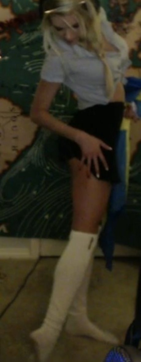 Legendarylea OnlyFans-Leaks