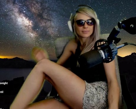 Legendarylea Strip OnlyFans