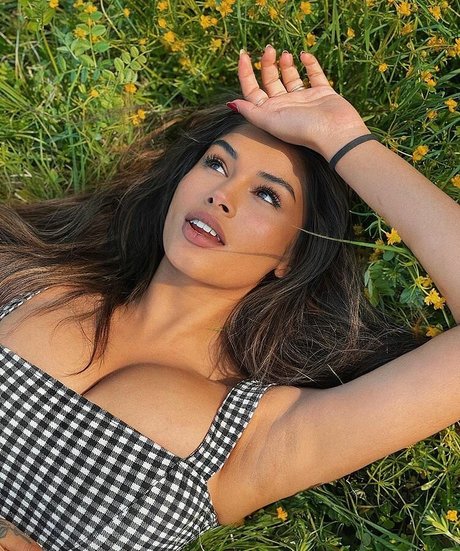 Kokhos OnlyFans-Archiv