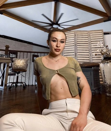 KissFromLo Nacktbilder OnlyFans Geleakt