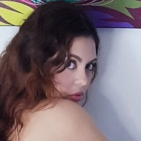 Mia Basanes Nacktbilder geleakt OnlyFans geleakt