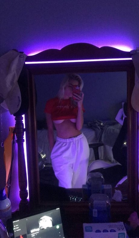 Hal es OnlyFans Modelfoto