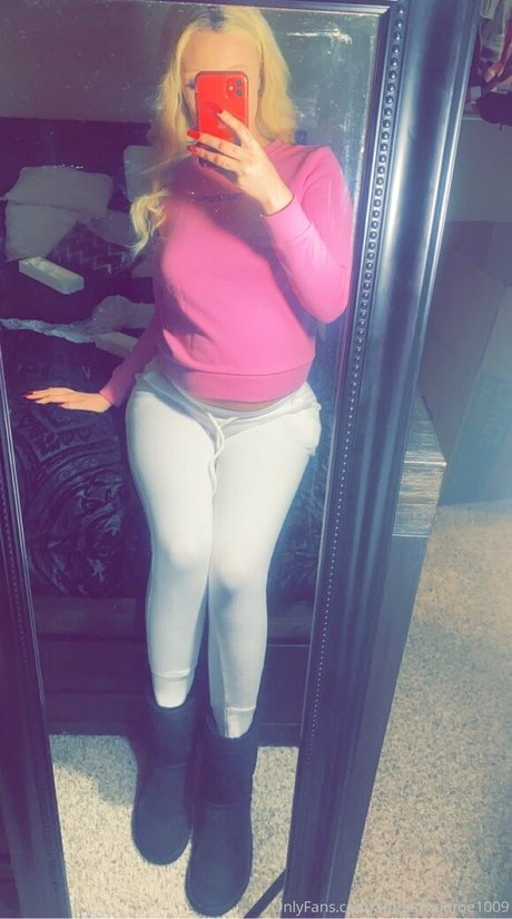 ambermonroe1009 OnlyFans NSFW