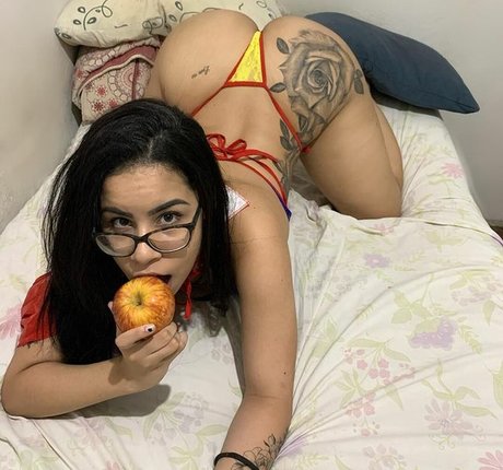 Kau Martini Model OnlyFans Foto