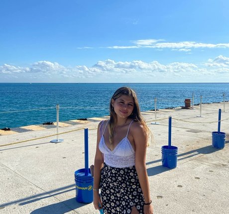 Naye062 OnlyFans-Bilder