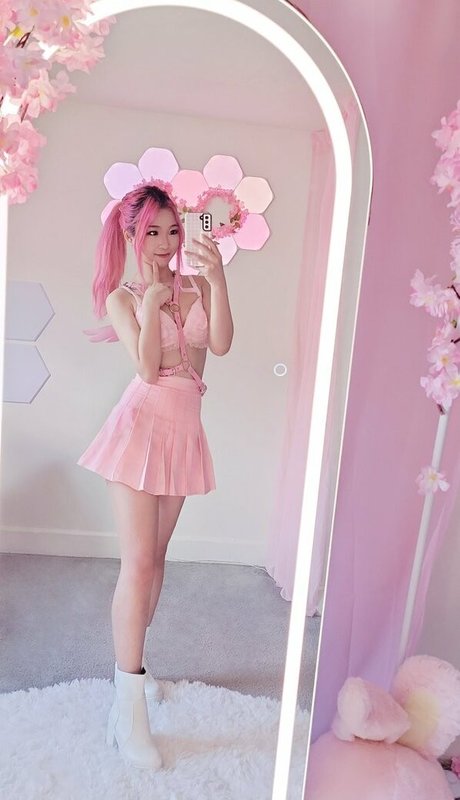 Starrymiu OnlyFans-Bilder