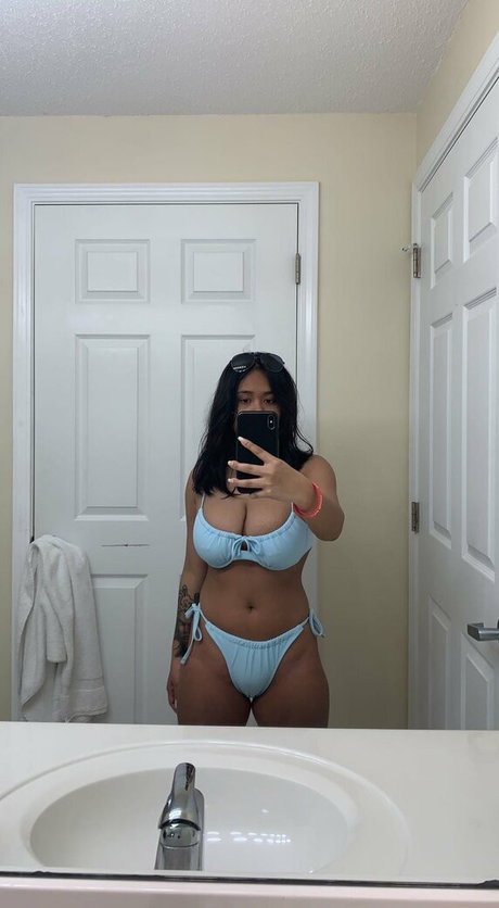 Oyasia Kostenlose OnlyFans-Pornos