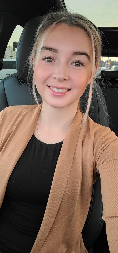 Bones Dont Lie Nacktbilder von OnlyFans geleakt