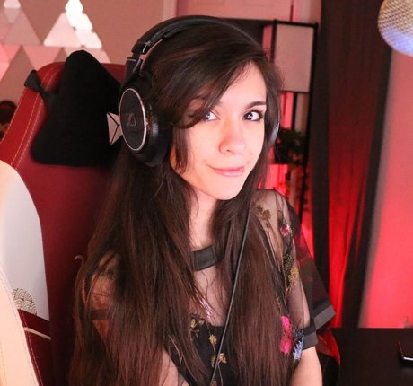 MaryMaybe Leaks von OnlyFans