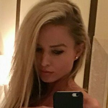 Kiss Kara OnlyFans Leaks Gratis