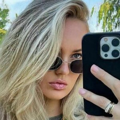 Romee Strijd Sex auf OnlyFans