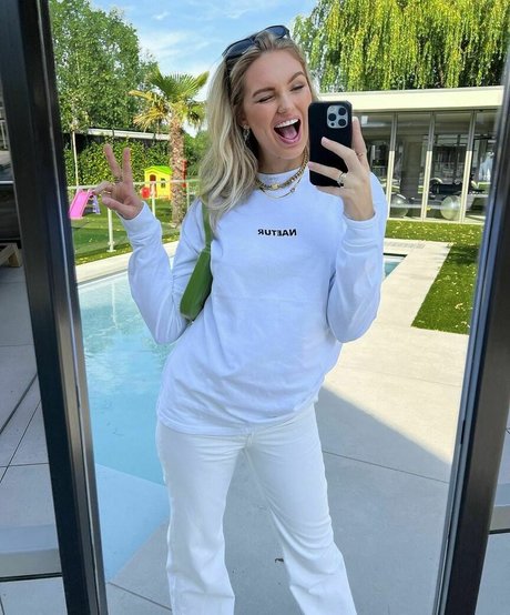 Romee Strijd OnlyFans Nacktbilder