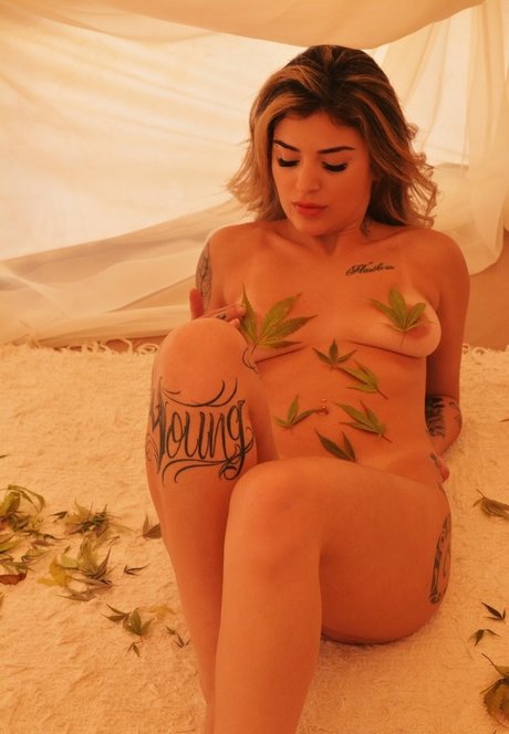 Brunna Hollinger OnlyFans Lesbisch